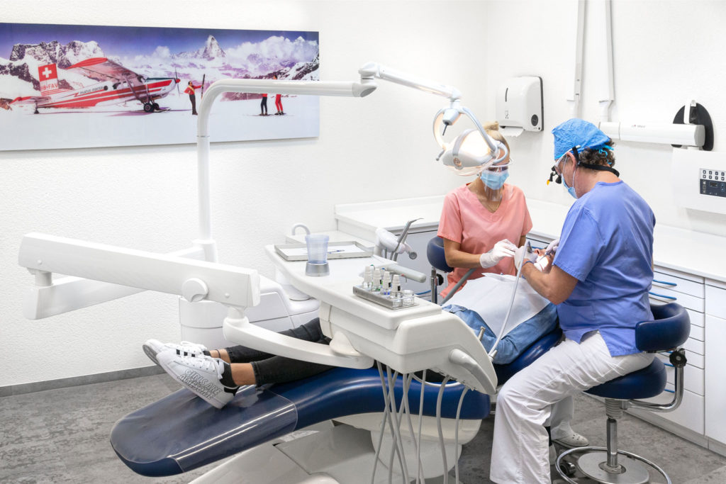 Pflegestuhl Lancy Dental Center